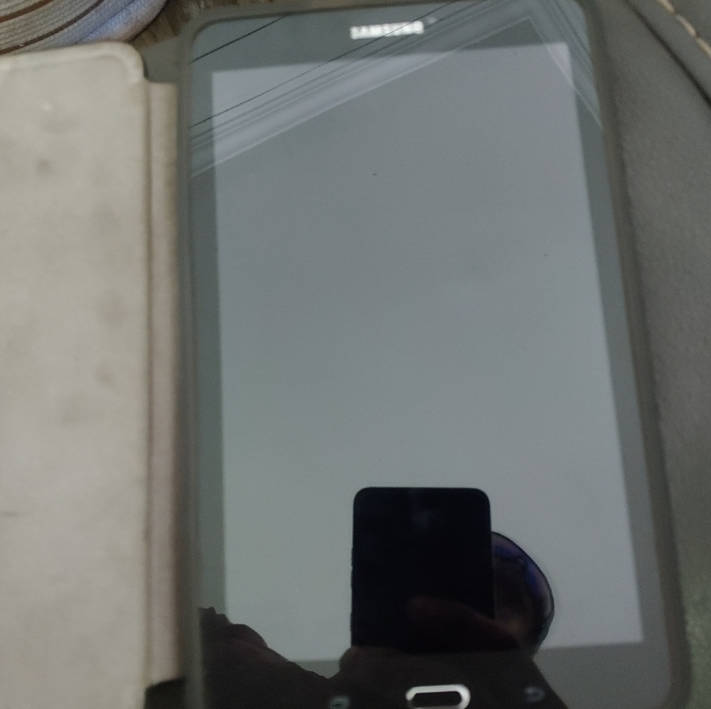Samsung galaxy tablet e